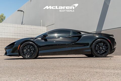 mclaren-vehicle-image