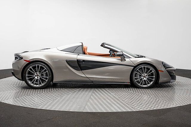 570S