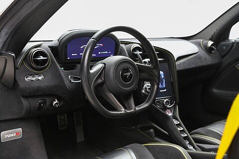 mclaren-vehicle-image