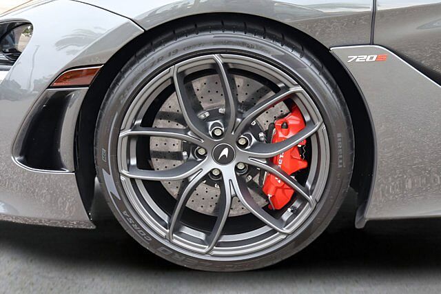 720S Spider - 720S Spider -