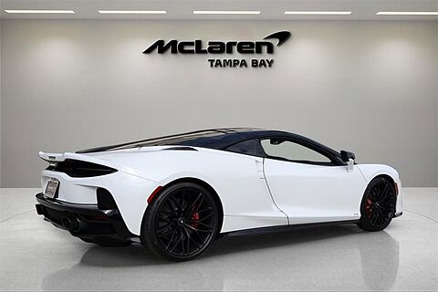 mclaren-vehicle-image