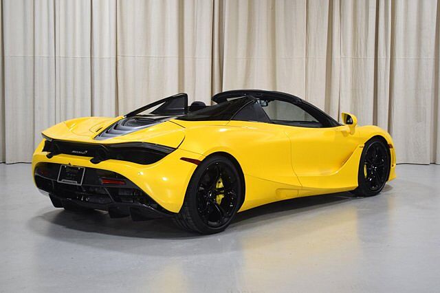 720S