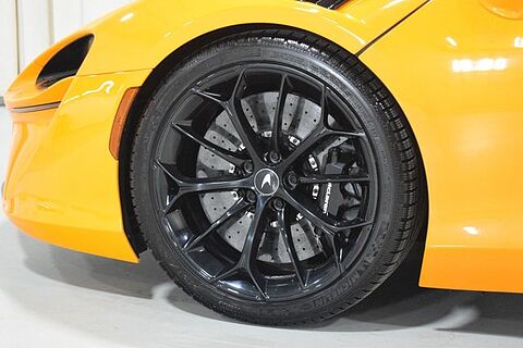 mclaren-vehicle-image