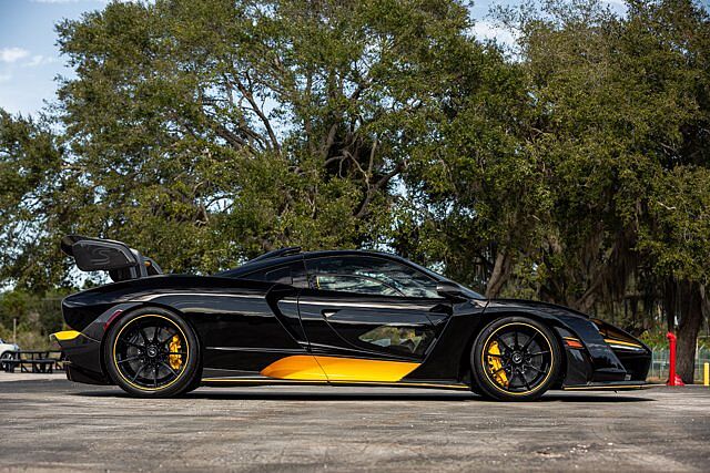 McLaren Senna