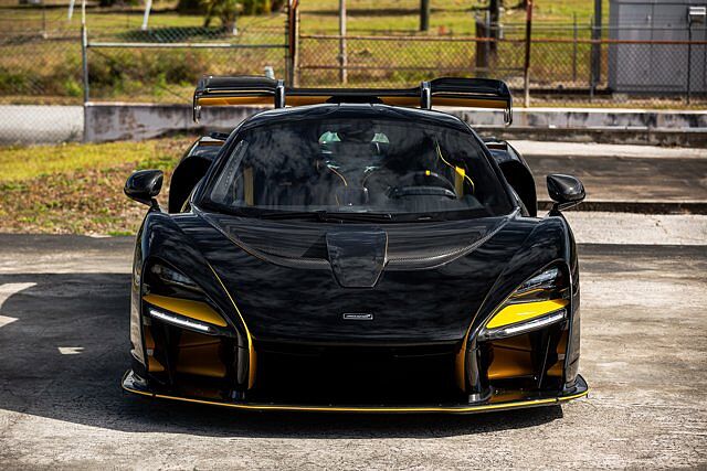 McLaren Senna