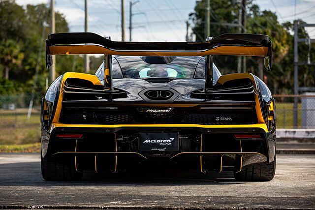 McLaren Senna