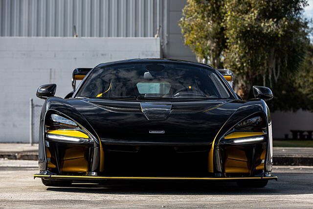 McLaren Senna