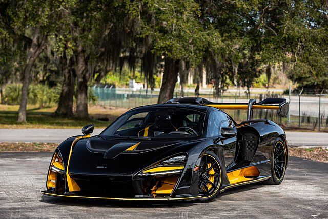 McLaren Senna