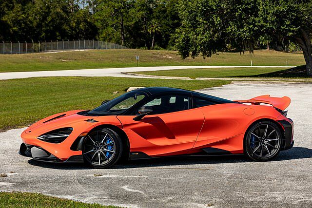 765LT