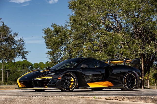 McLaren Senna