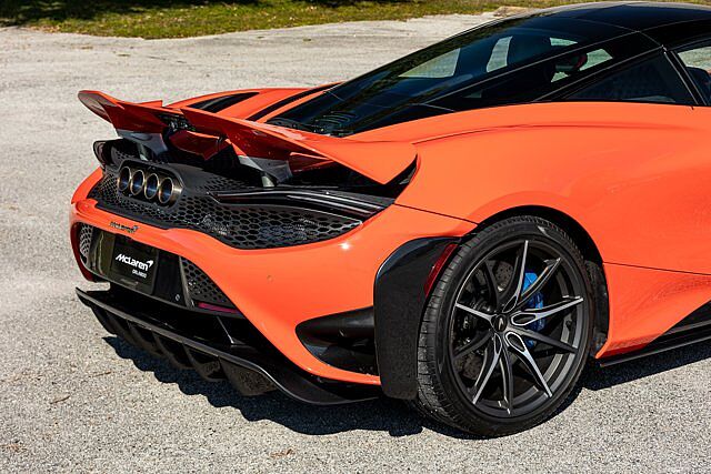 765LT