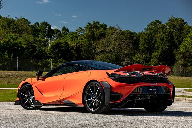765LT