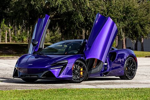 mclaren-vehicle-image