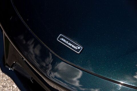 mclaren-vehicle-image