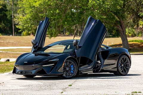 mclaren-vehicle-image
