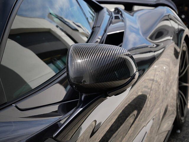 765LT