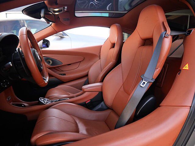 570GT