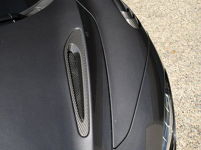 765LT