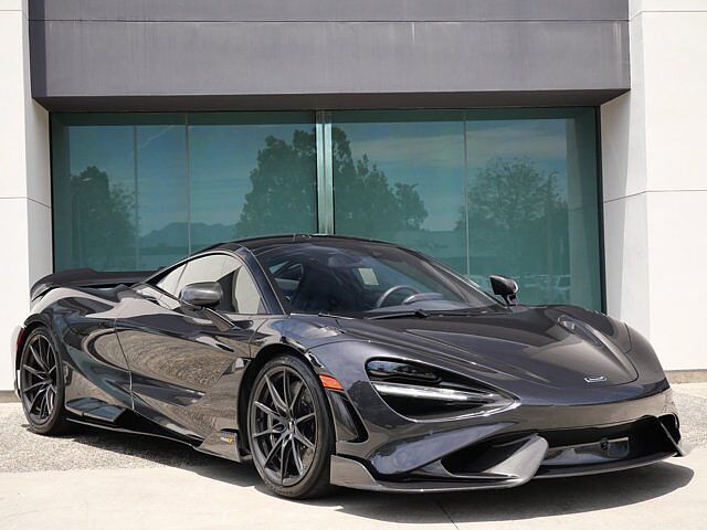 765LT