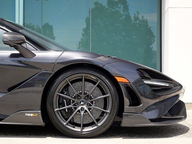 765LT