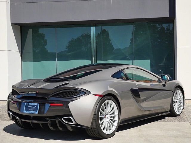 570GT