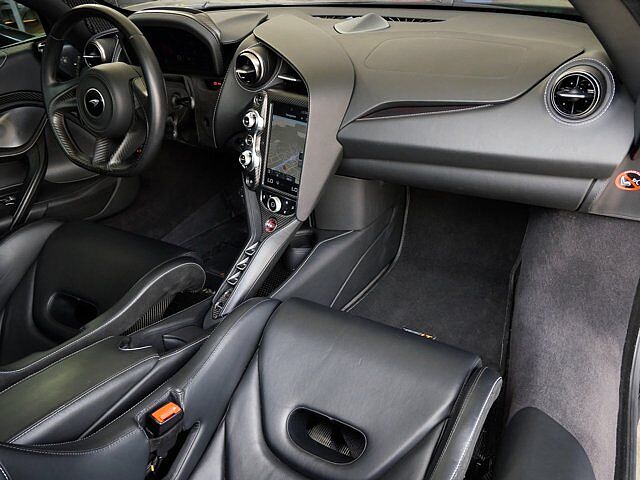 765LT