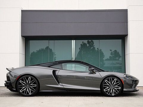 mclaren-vehicle-image