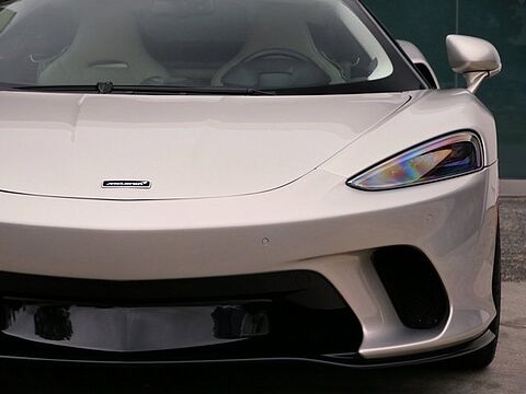 mclaren-vehicle-image